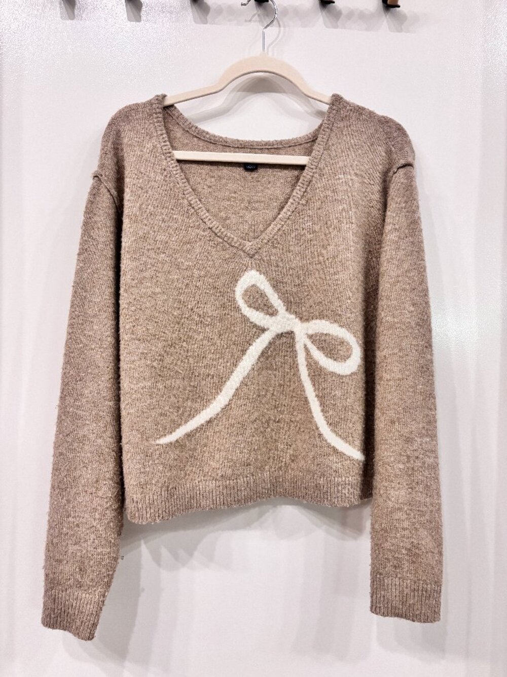 American Eagle Taupe Bow Front V-Neck Sweater Sz XS